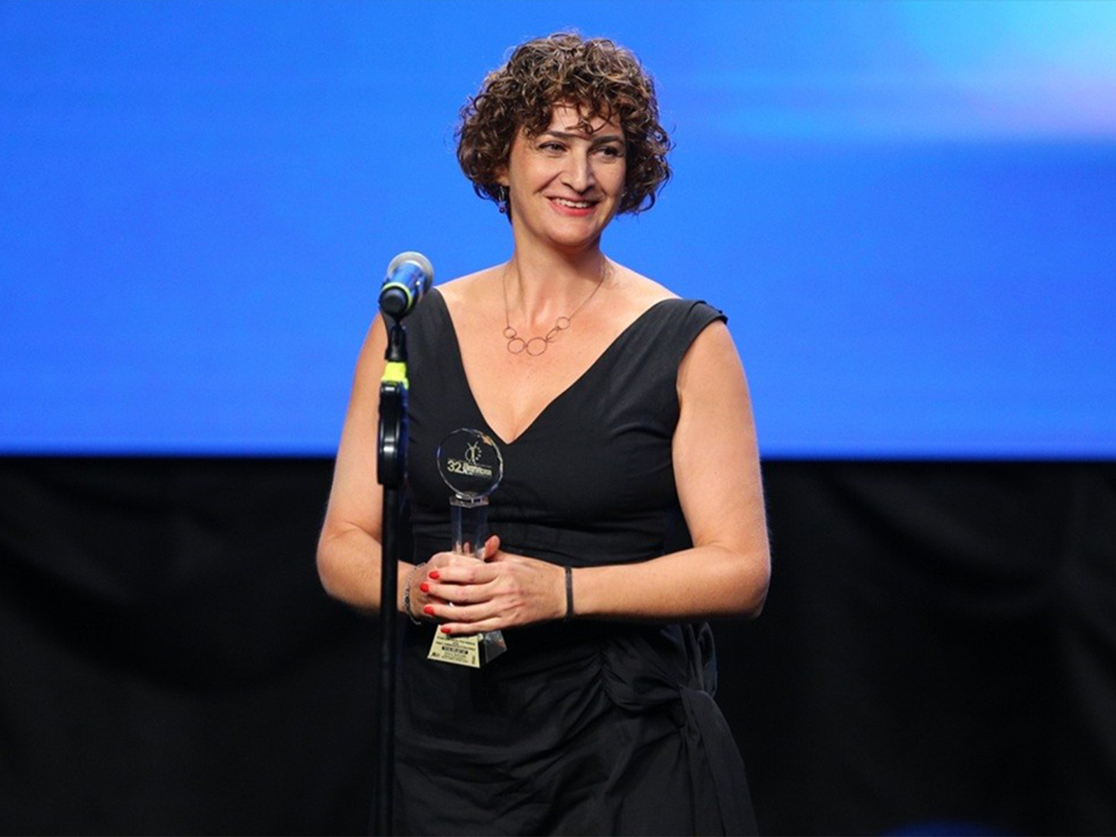 Altın Koza’da Pelin Esmer Rüzgârı