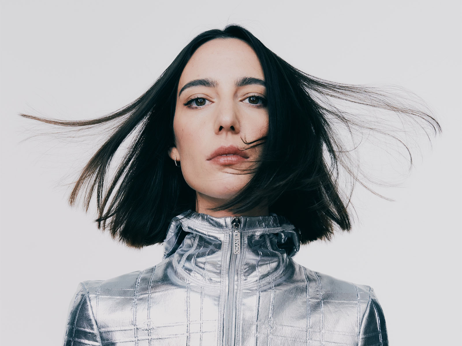 Amelie Lens’in Yeni Teklisi: Young Forever