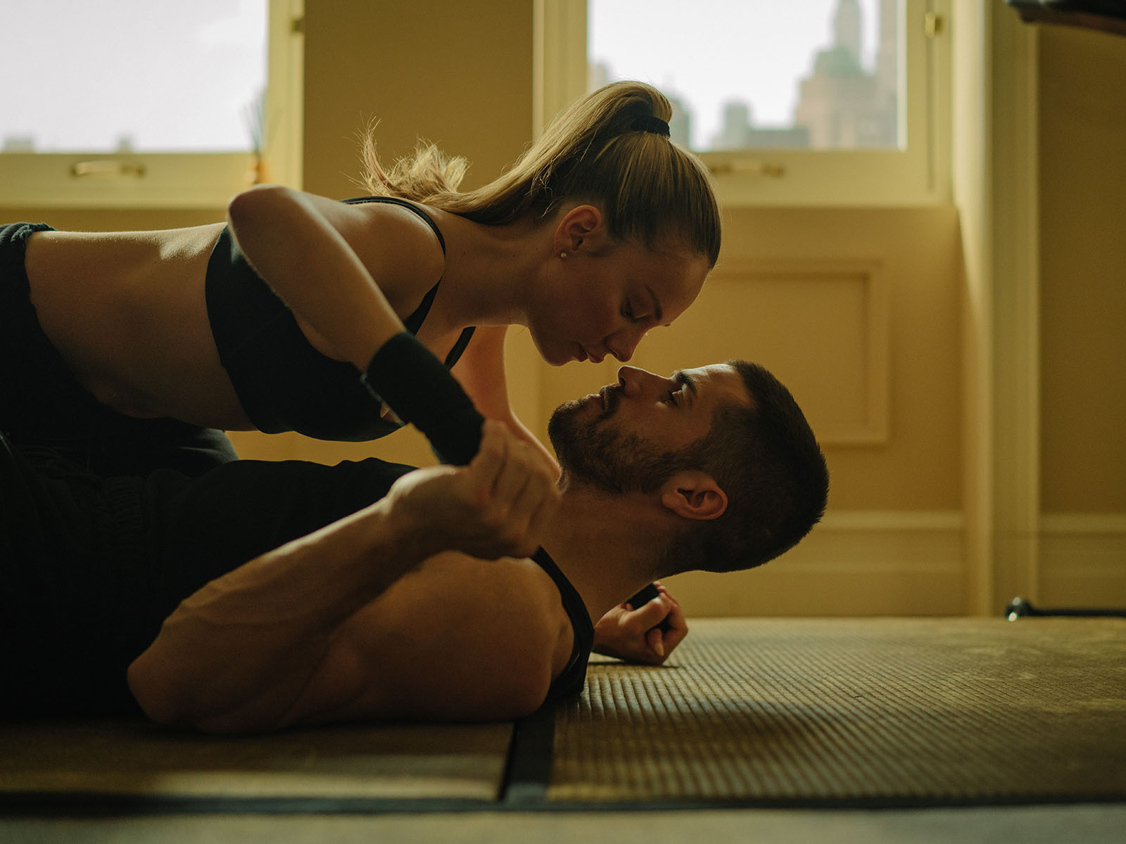 Prime Video, Enfrentados: Marfil’den İlk Görselleri Paylaştı