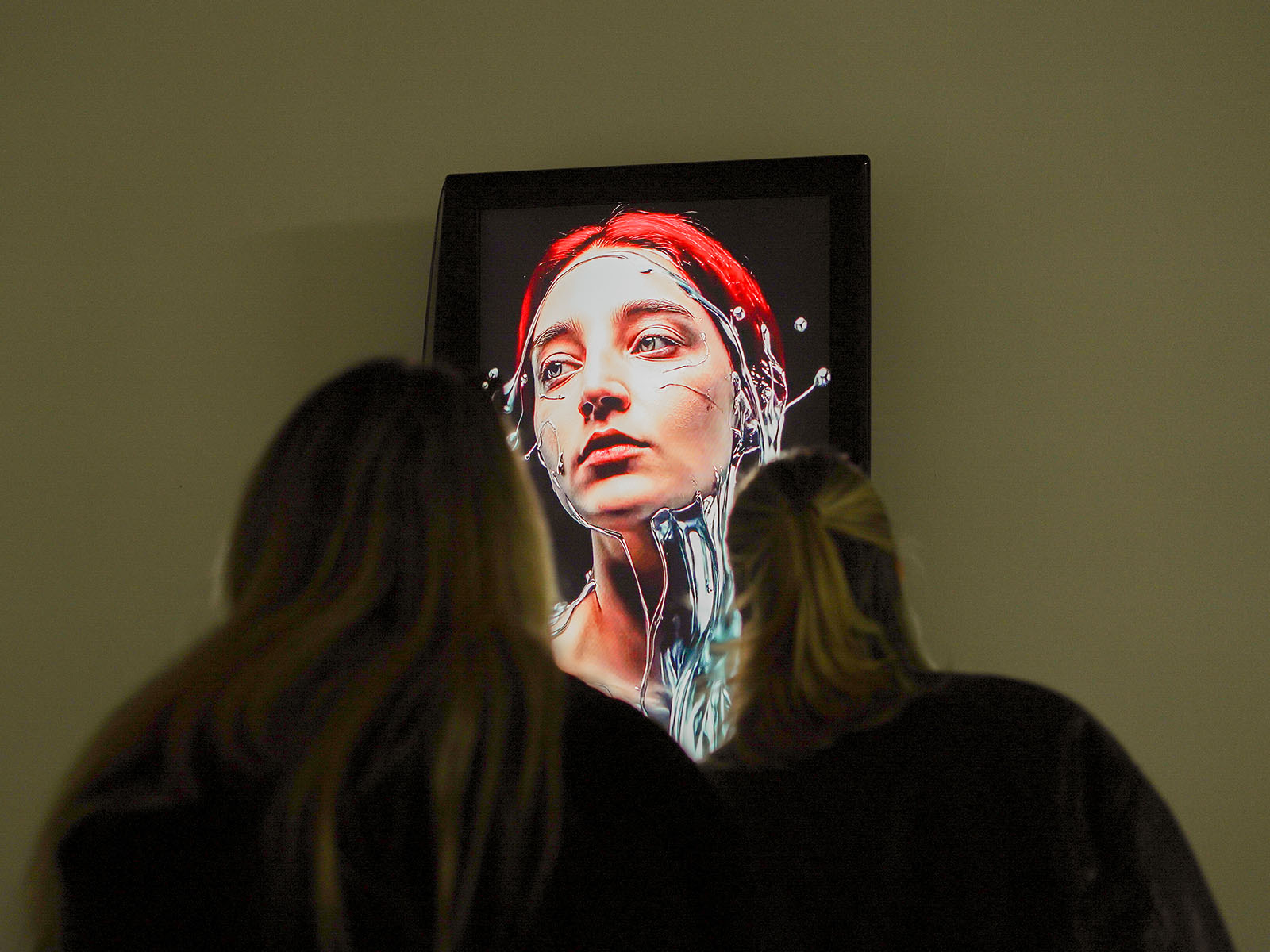 ‘İnsan ve Makine’ Sergisi Barın Han’da