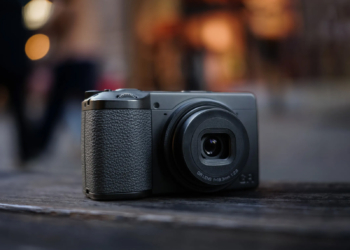 Ricoh’tan Siyah-Beyaz Fotoğraf Tutkunlarına Müjde