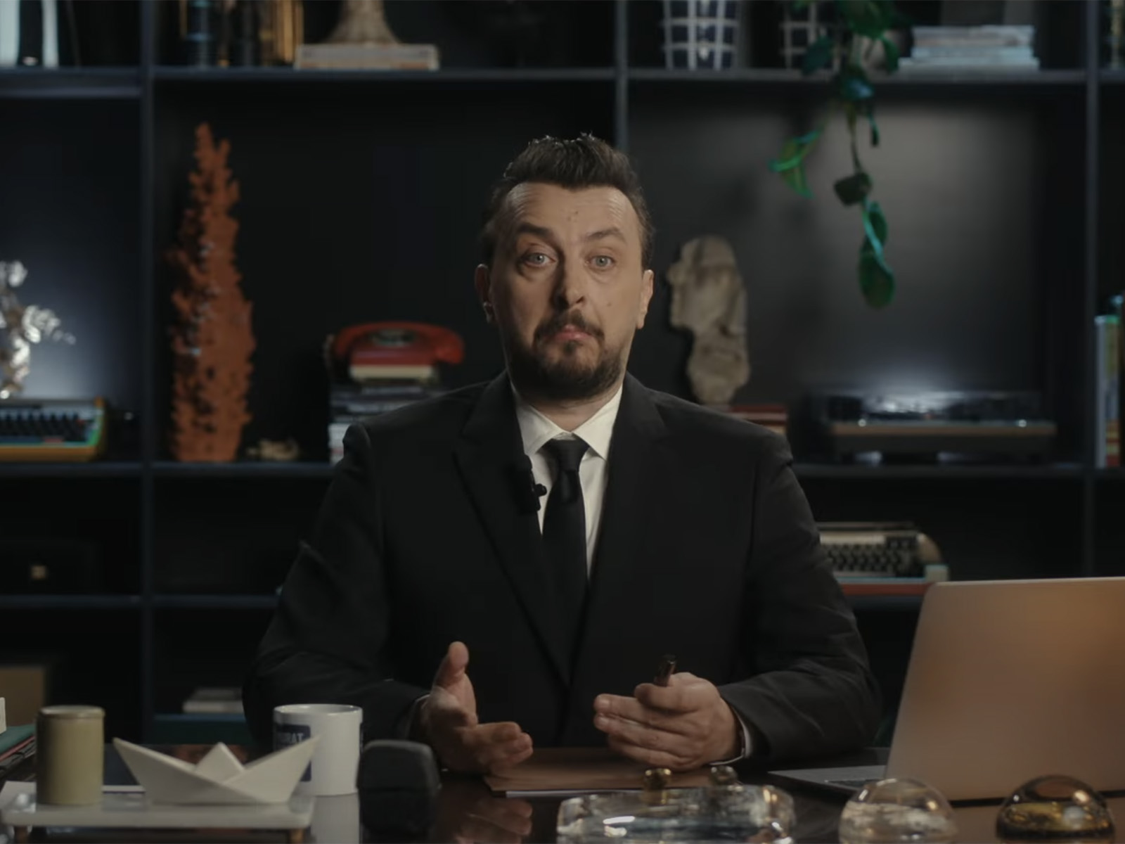 Disney+ Bir Gizemi Aralıyor: Sekizinci Aile